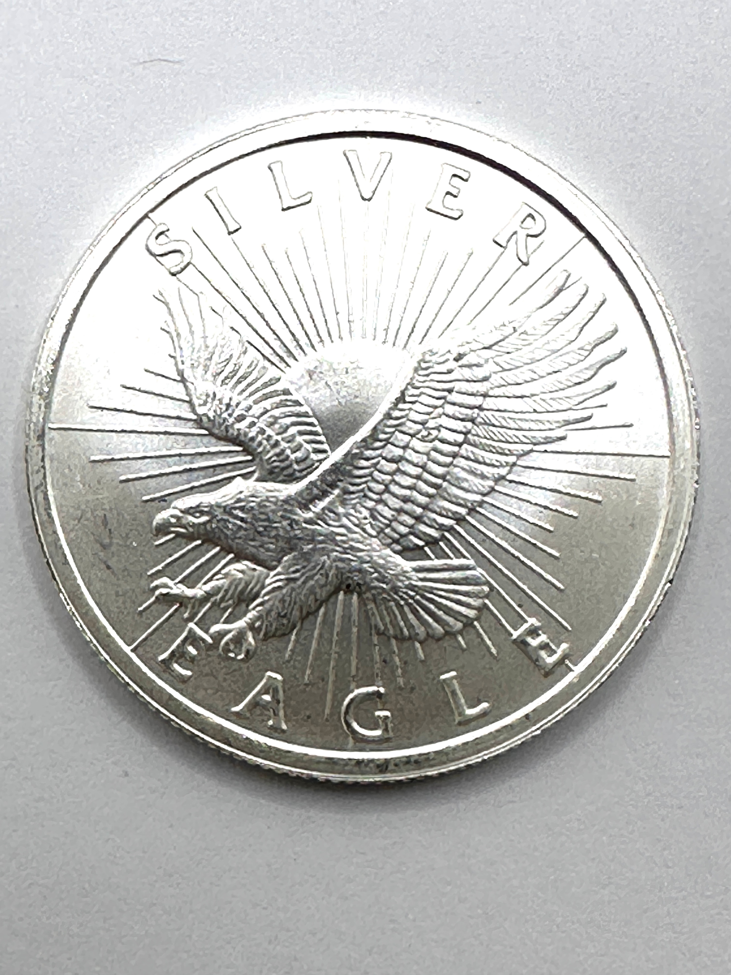 Sunshine Minting .999 Fine Silver One Half Troy Ounce Round