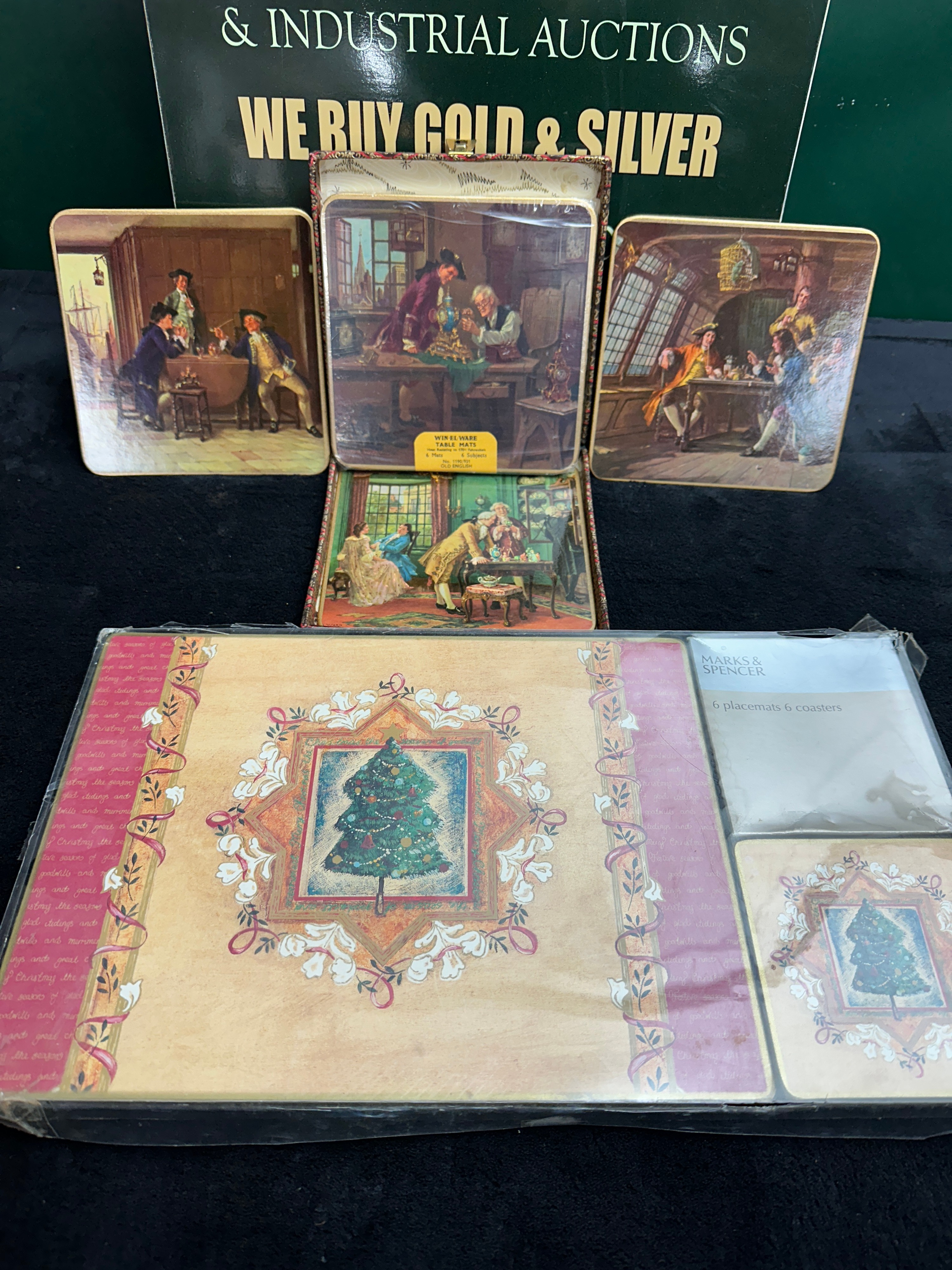 A Marks & Spencer Christmas Table Set and Win-El-Ware Coasters