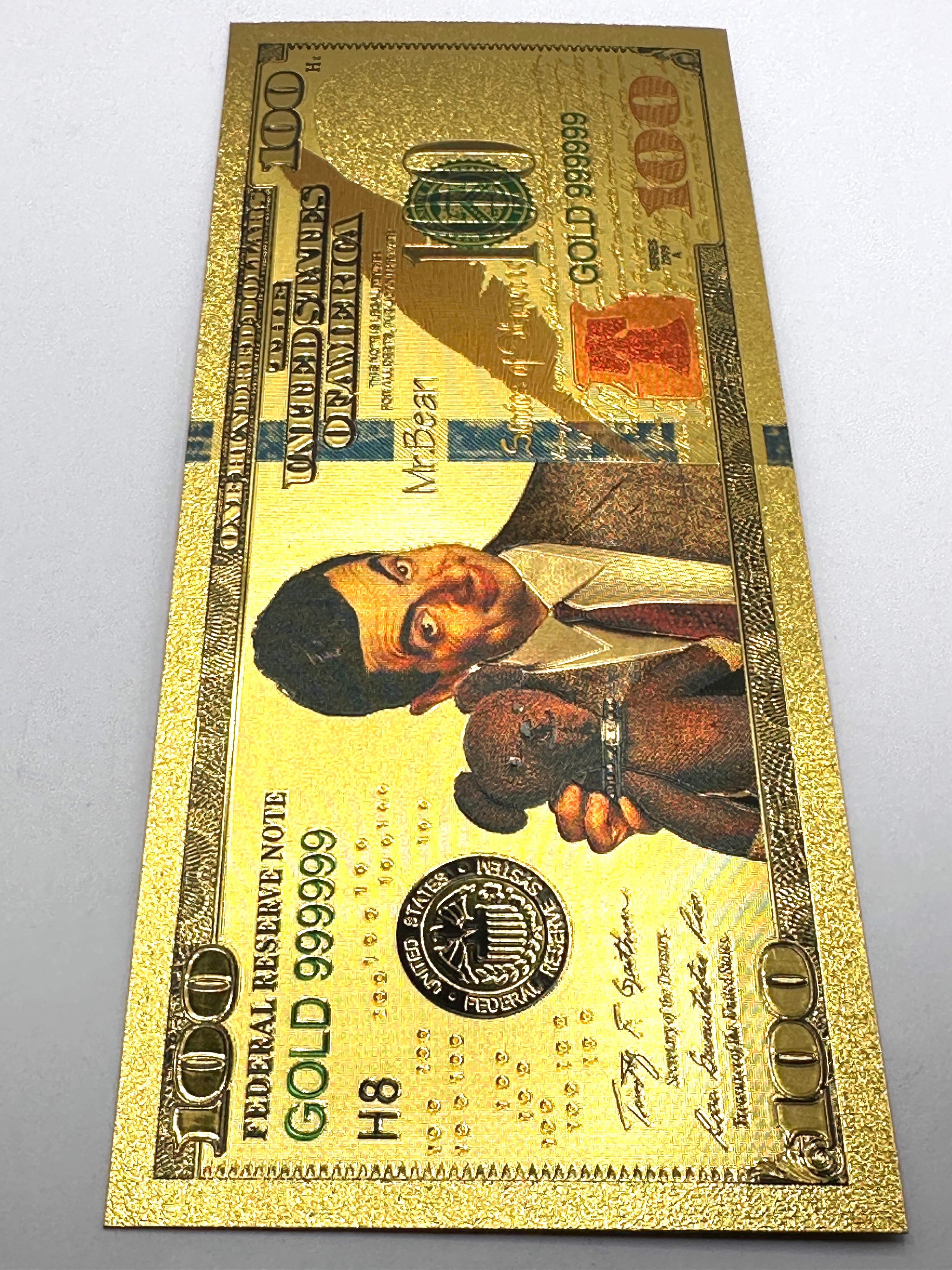 A US Series 2009 A Novelty Hundred Dollar Note, Mr. Bean