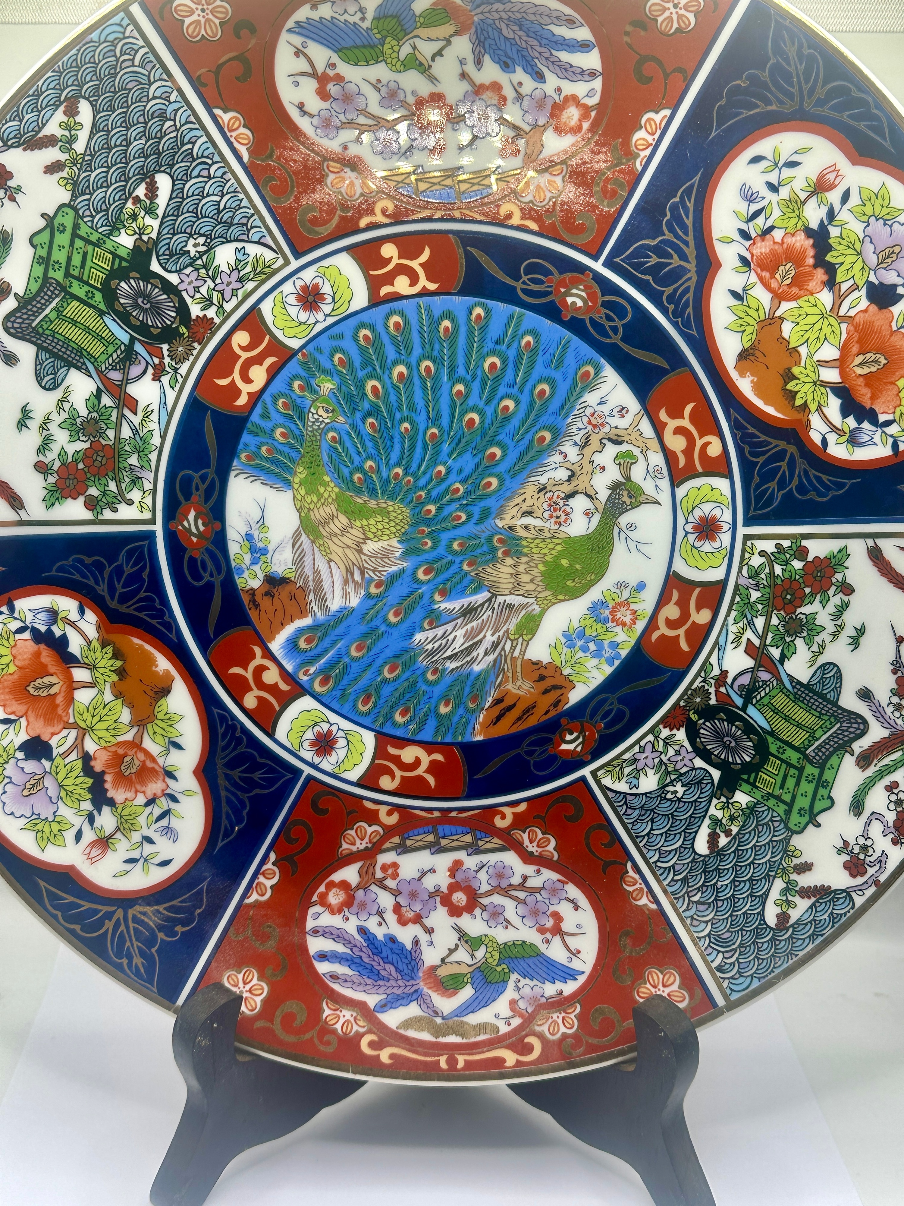 A Japanese Imari Ware Porcelain Decorative Peacock Charger