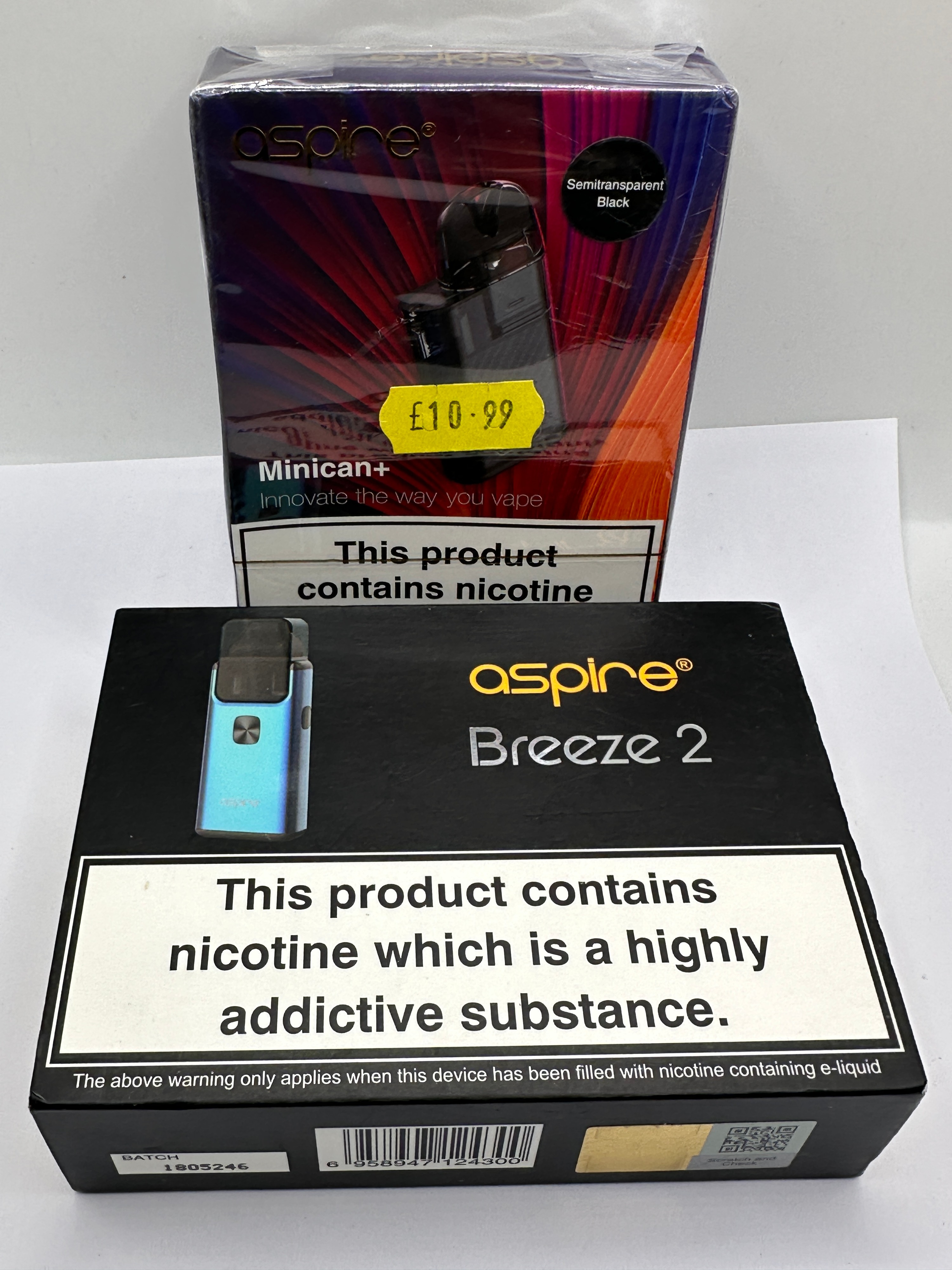 An Aspire Minican+ and Aspire Breeze 2 Personal Vaporizer Kit