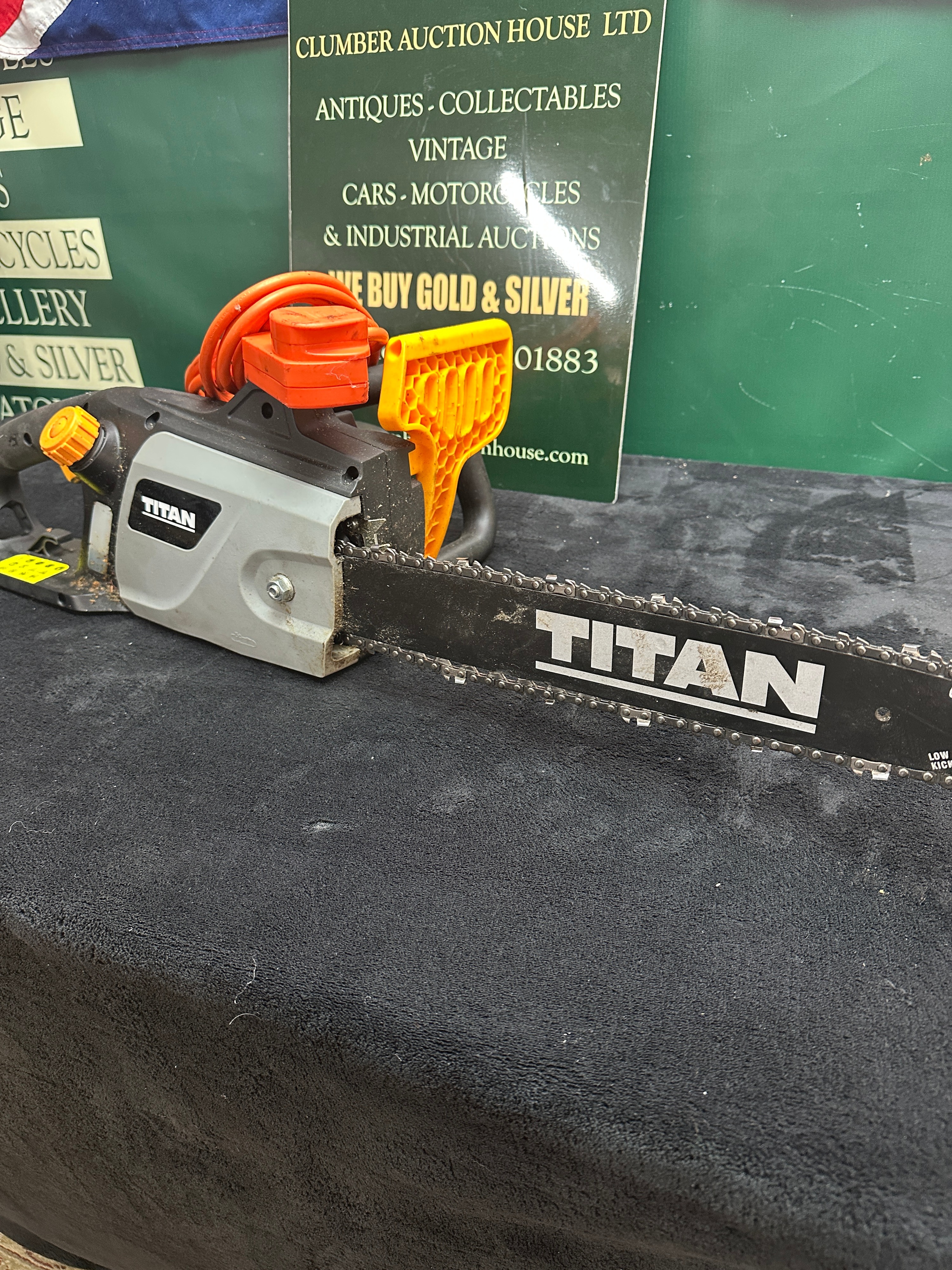 A Titan TTL758CHN-A 2000W Corded Electric Chainsaw