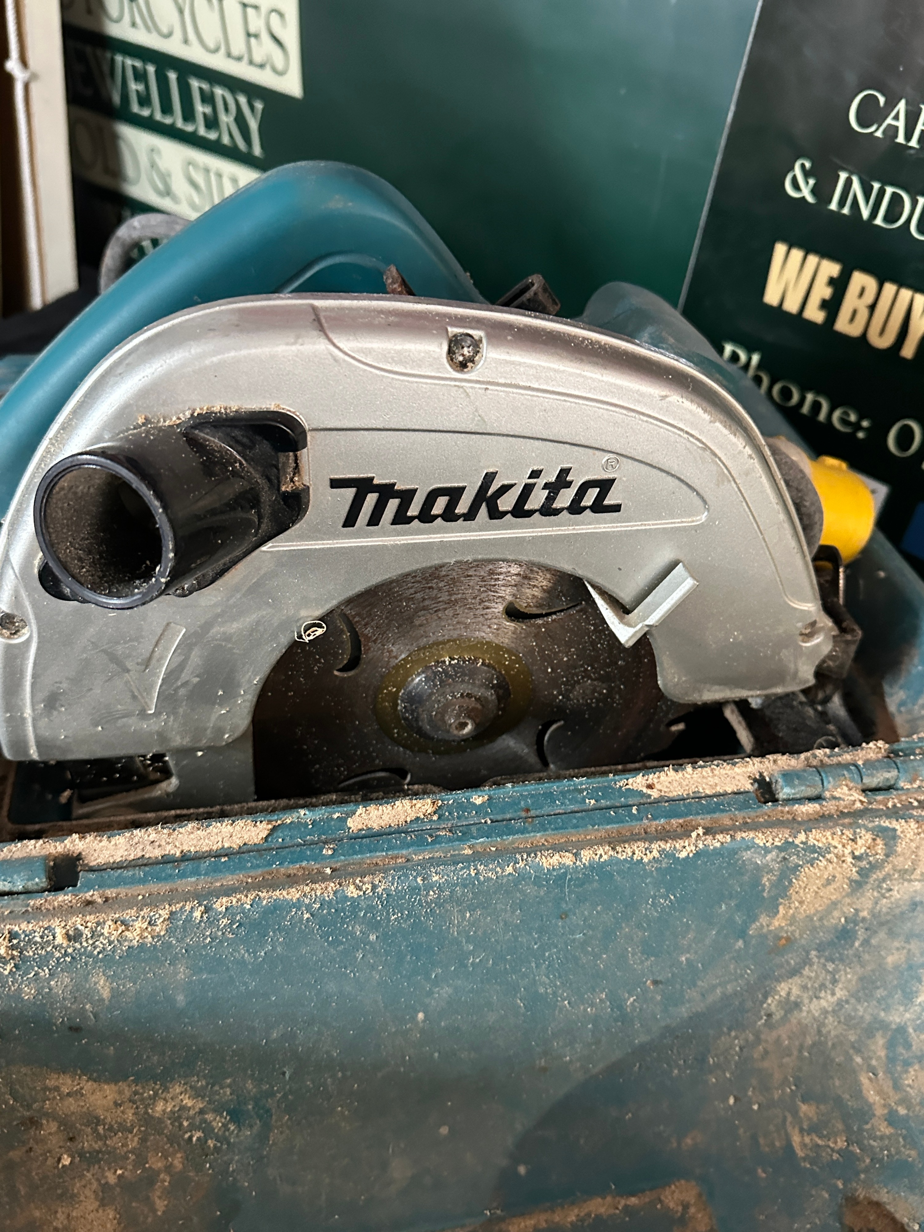 A 2014 Makita 5704R Corded Circular Saw with Carry Case