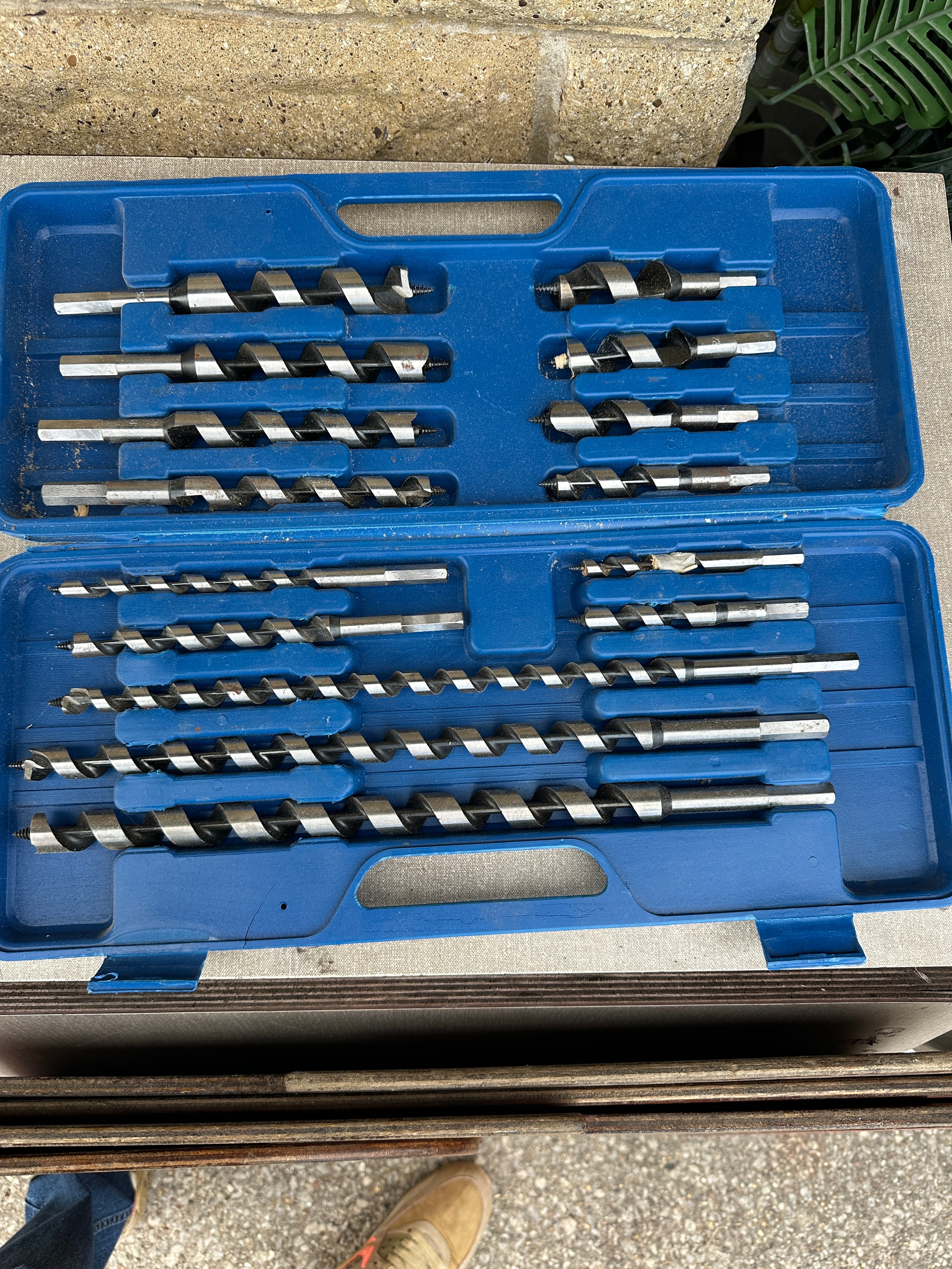 A Fifteen-Piece Set of Hexagonal Shank Wood Auger Drill Bits
