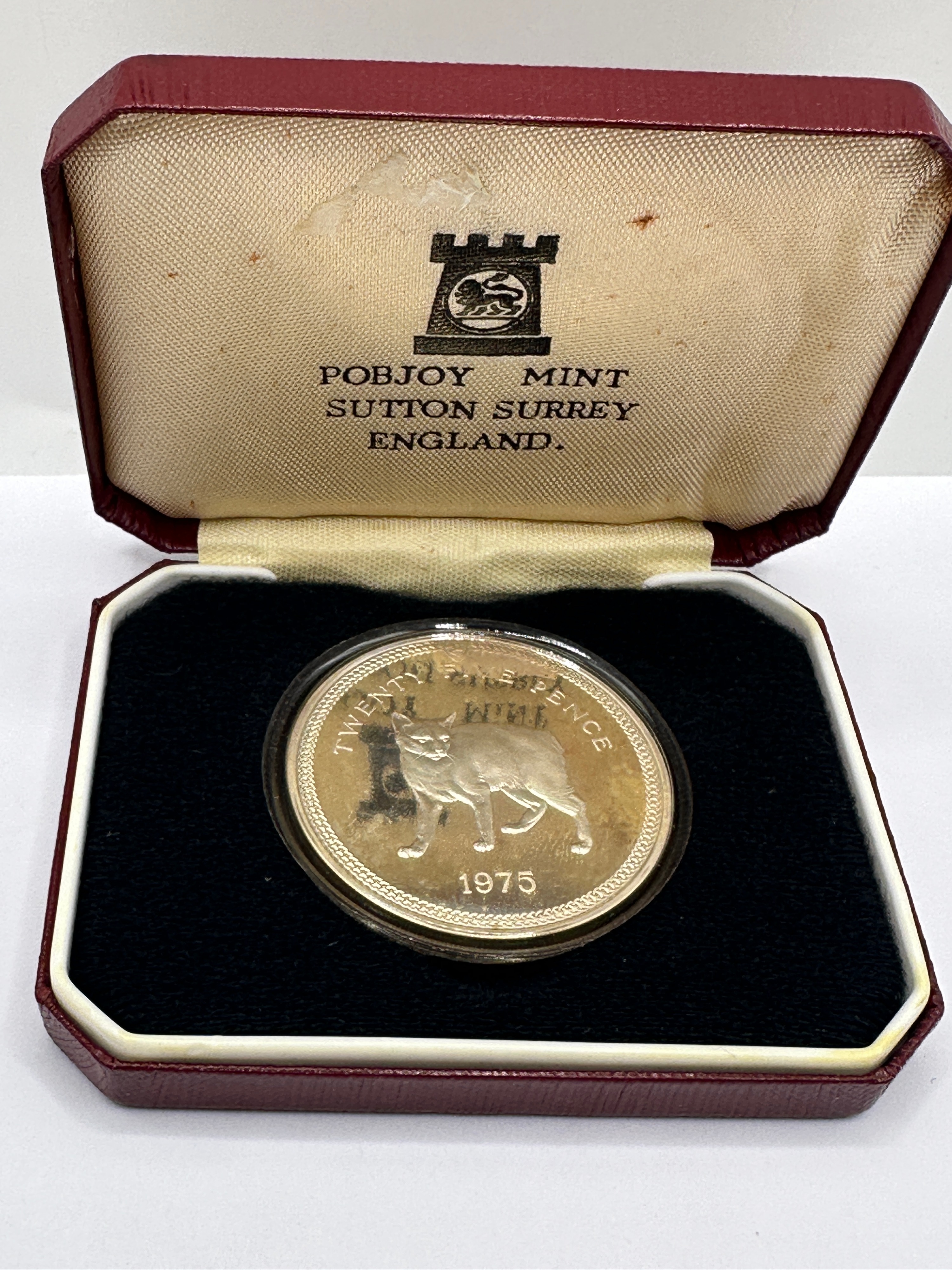 Isle of Man 1975 Pobjoy Silver Mint Twenty Five Pence Coin