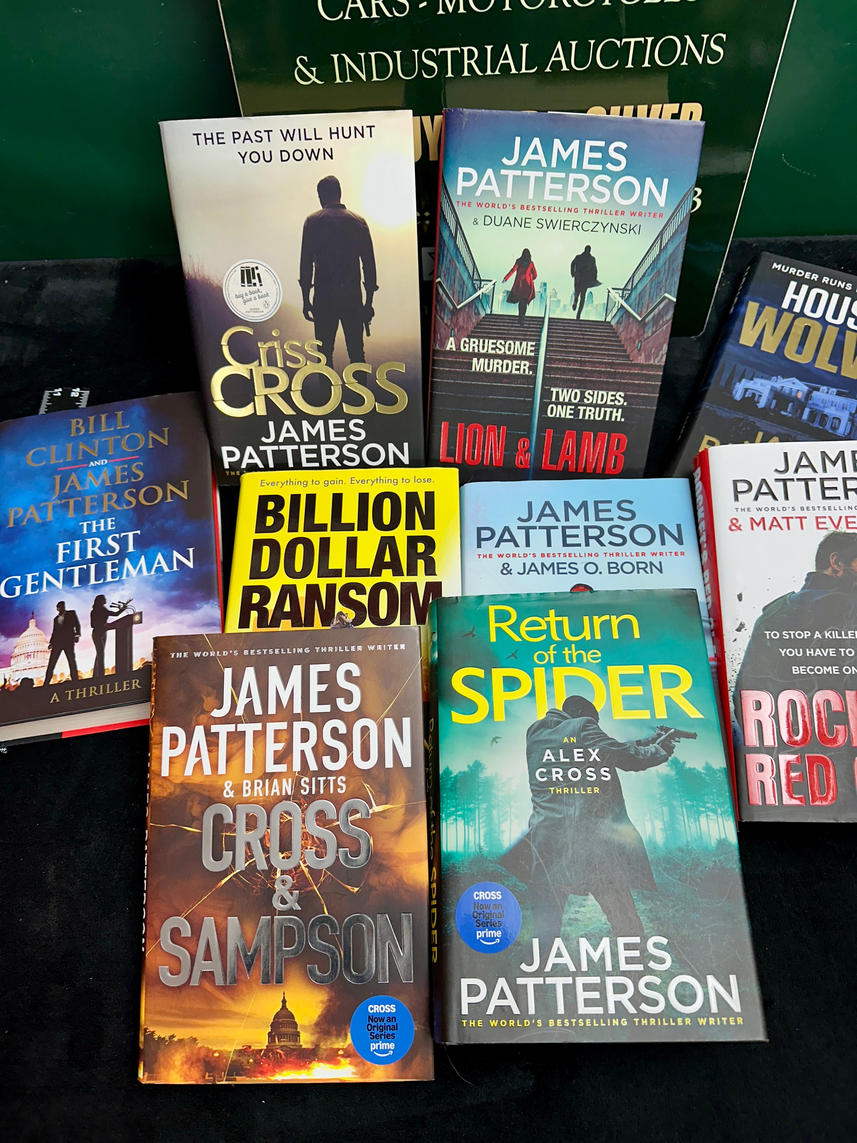 A Collection of Thriller Novels by James Patterson and Co-authors (DJ)