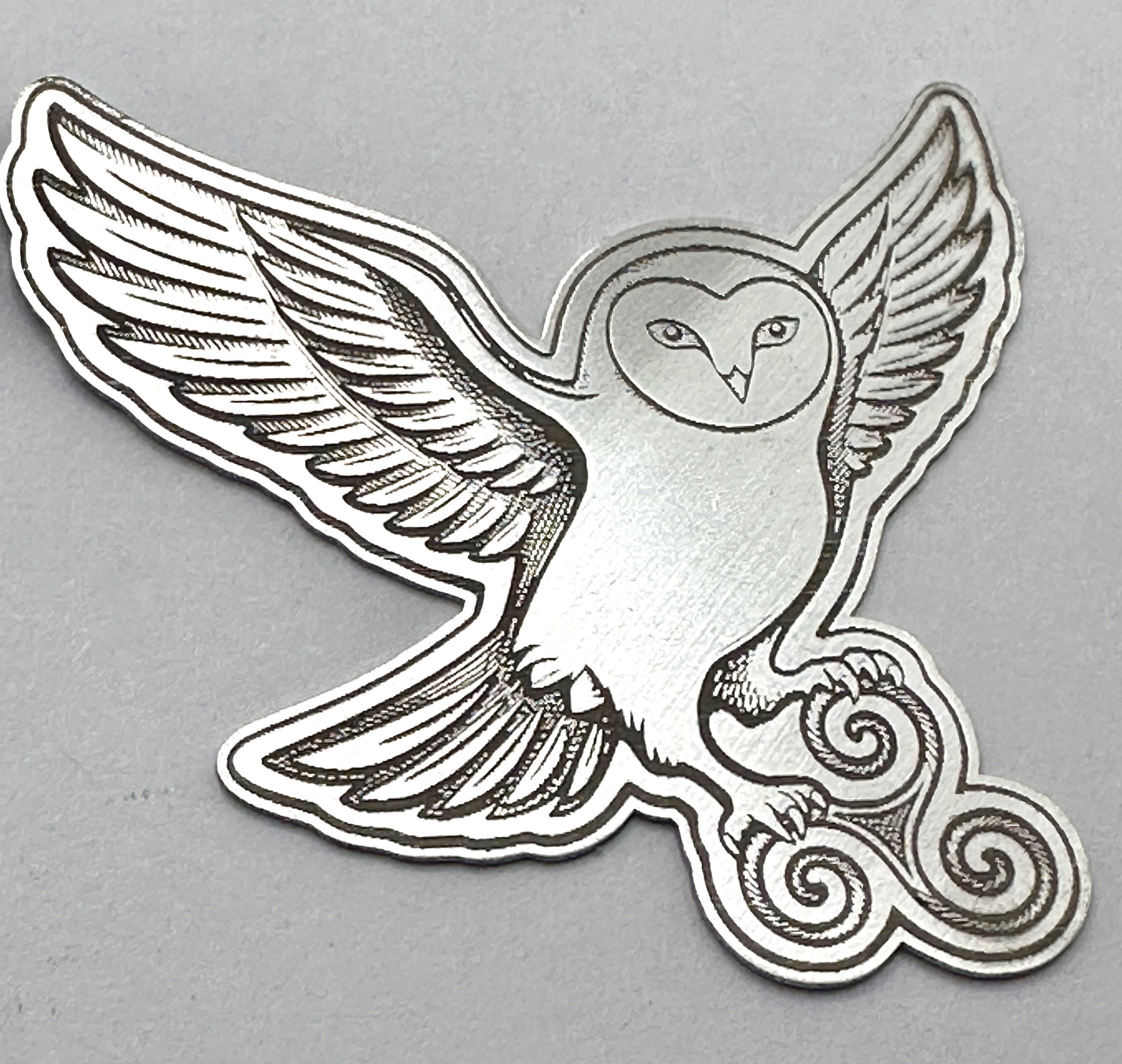 A Contemporary PURE 999 Fine Silver Decorative Barn Owl Roundel