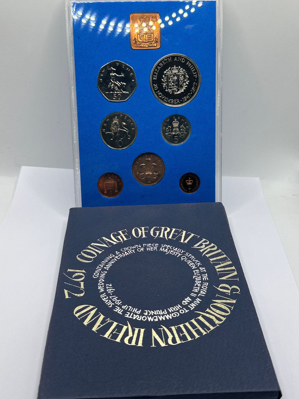 Lot 418: UK 1972 Royal Mint Proof Coin Set