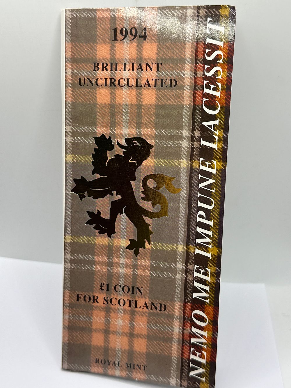 Lot 430: UK 1994 Brilliant Uncirculated One Pound Coin, Scotland