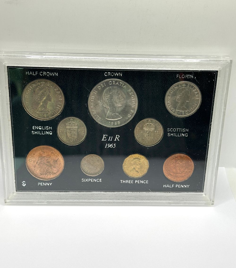 Lot 32: UK 1965 Elizabeth II Pre-Decimal Coin Set