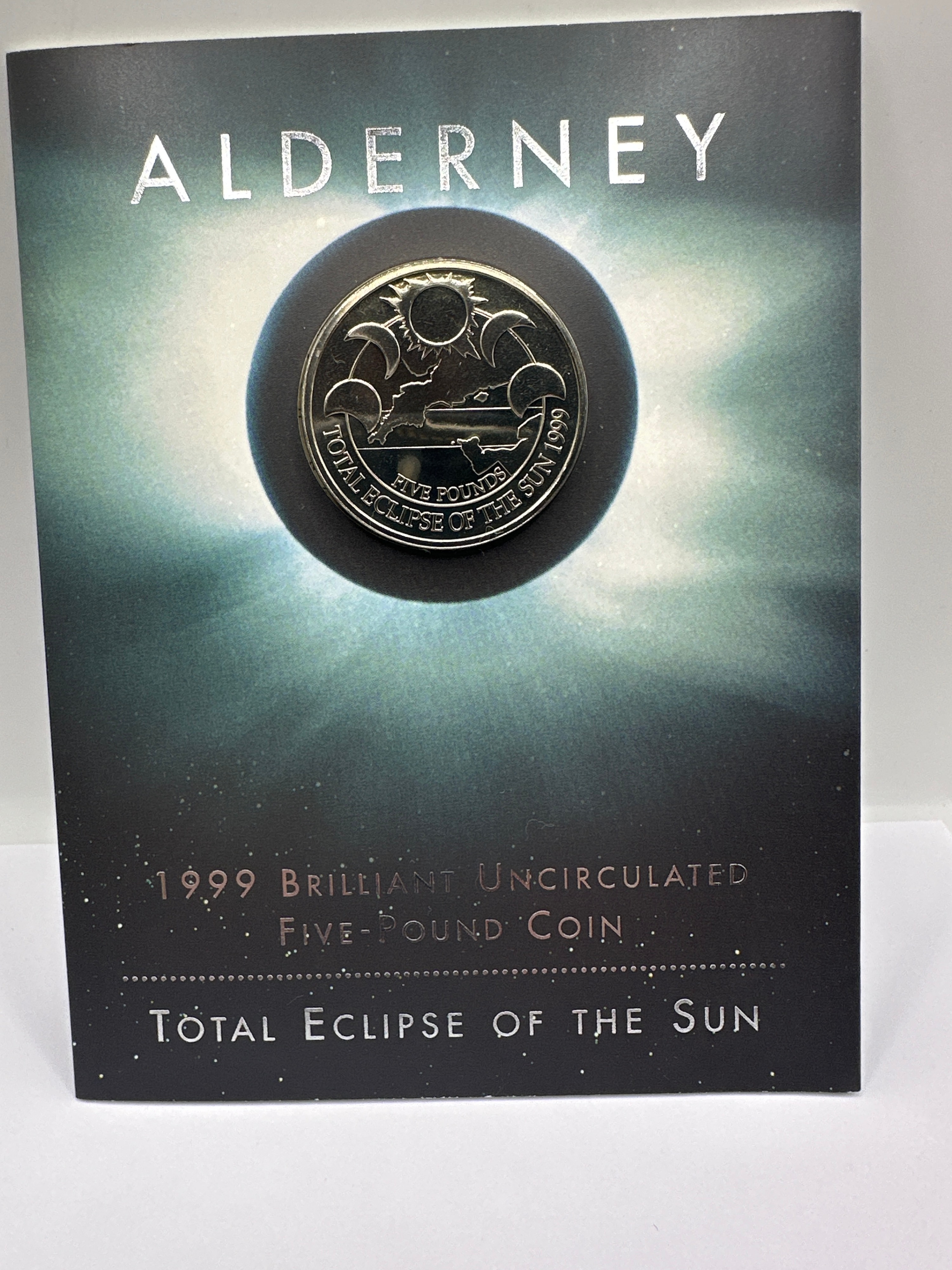 UK Alderney 1999 Solar Eclipse Five Pound Cupro-Nickel Coin
