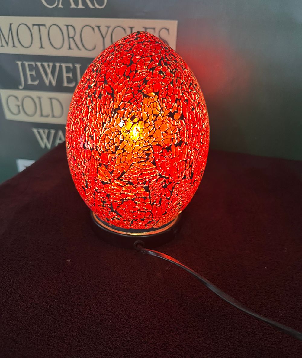 Lot 511: A Contemporary Ovoid Mosaic Glass Table Lamp