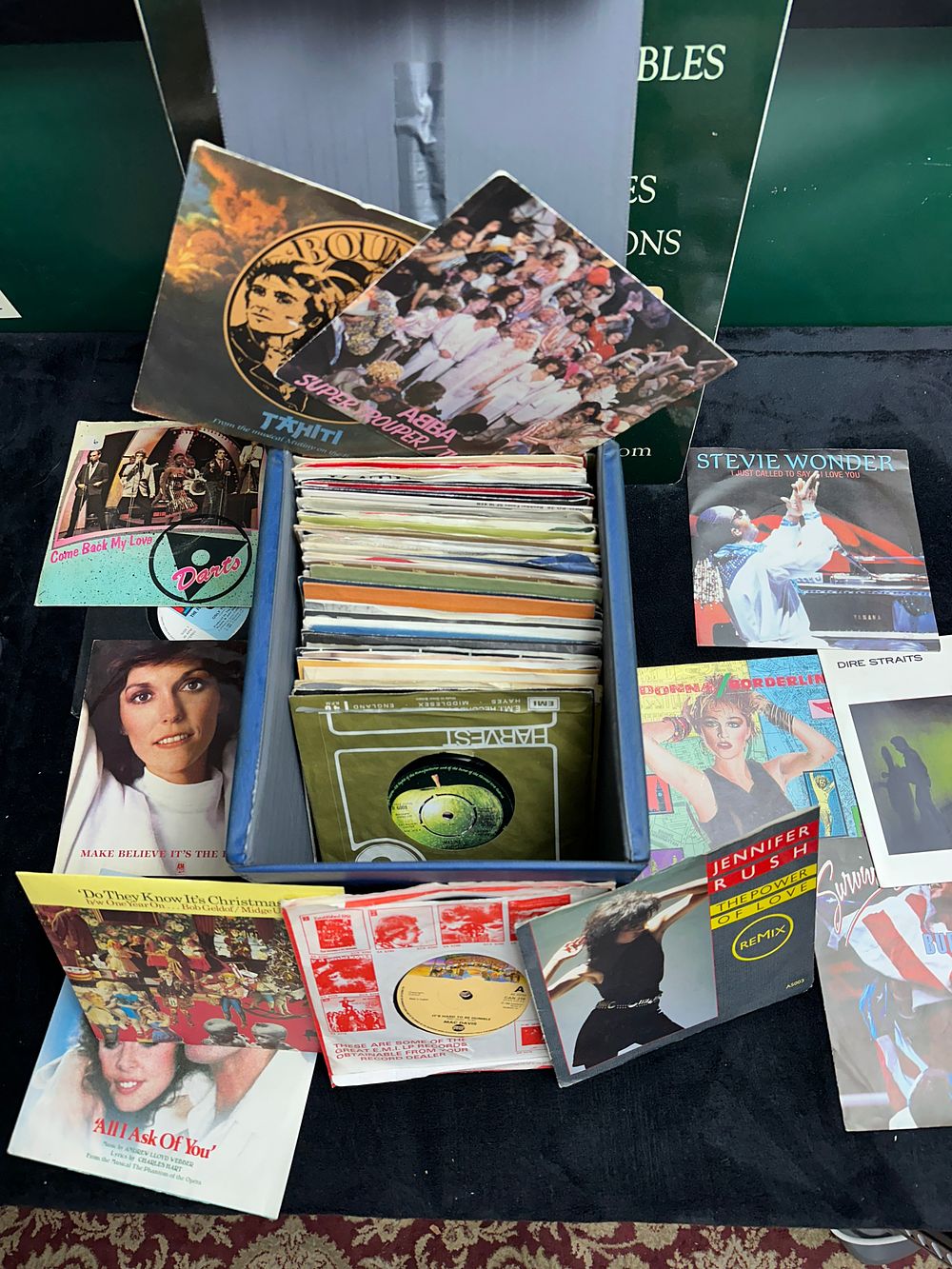 Lot 518: An Assortment of 7-inch Vinyl Singles in a Portable Storage Case
