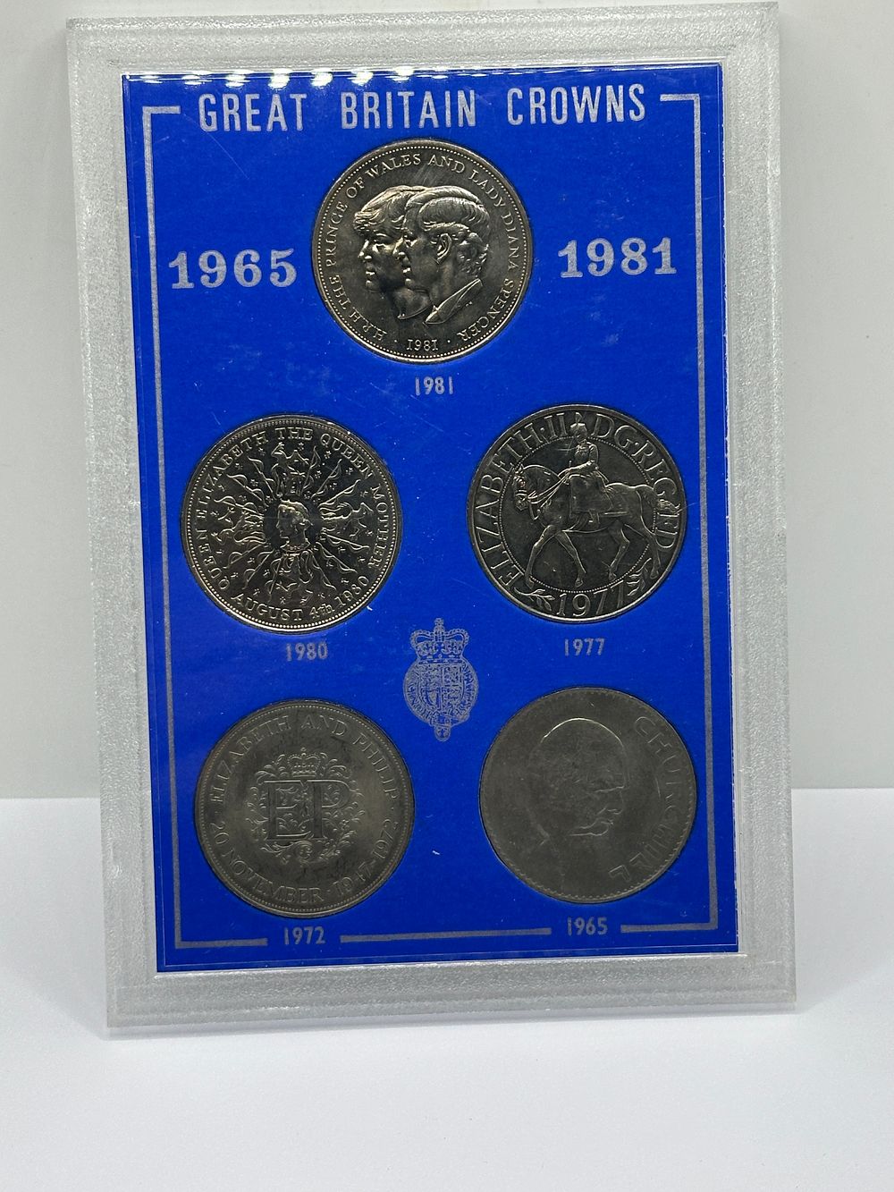 Lot 187: UK 1965 to 1981 Commemorative Five-Crown Set