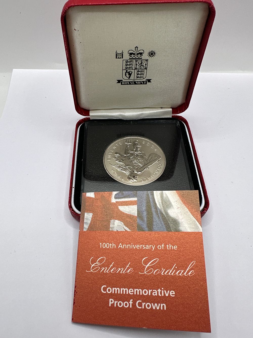 Lot 207: UK 2004 Entente Cordiale Commemorative Proof Crown