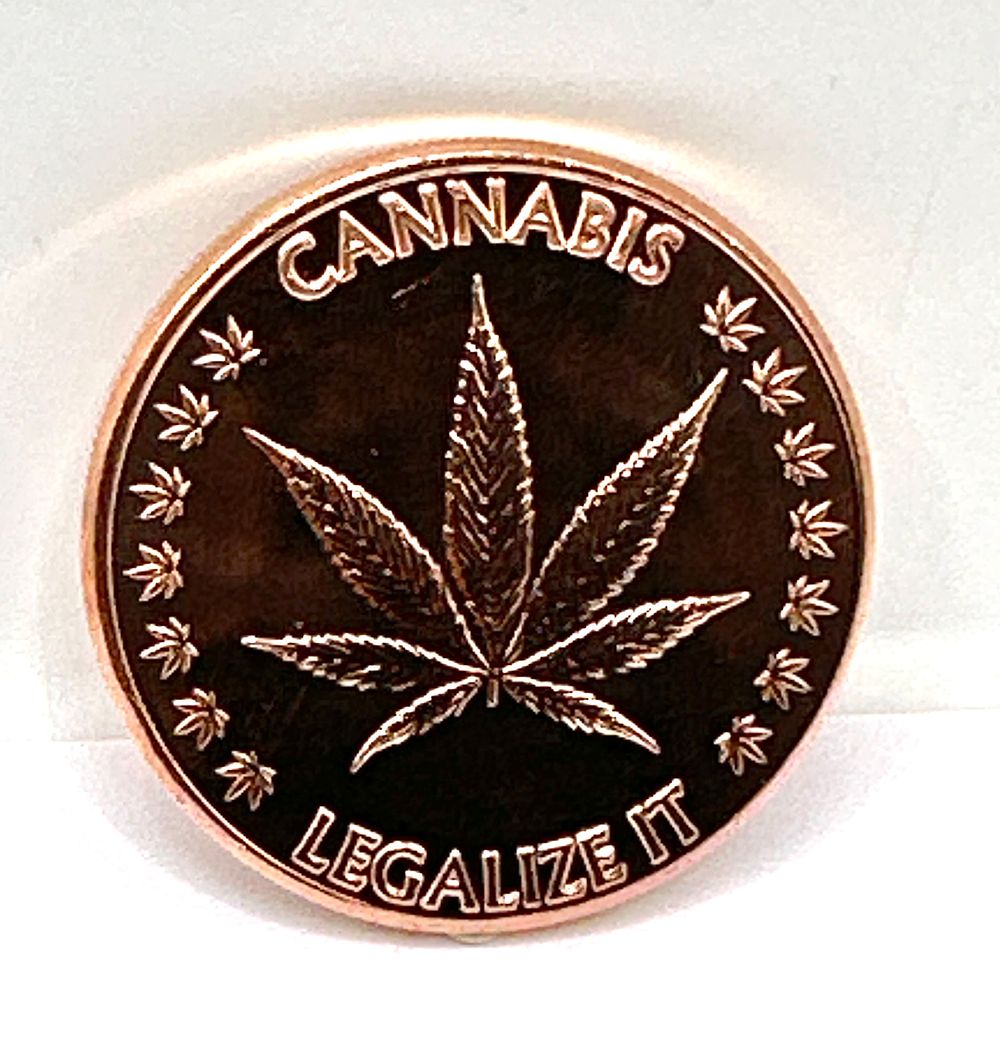 Lot 240: USA .999 Fine Copper Legalize It Cannabis Bullion Round