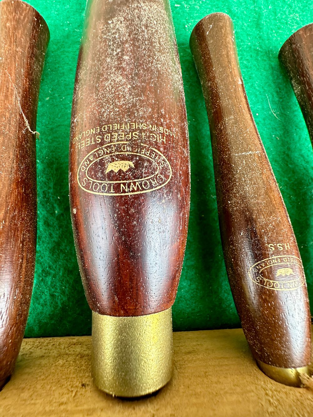 Lot 100: A Set of Crown Tools Woodturning Lathe Chisels