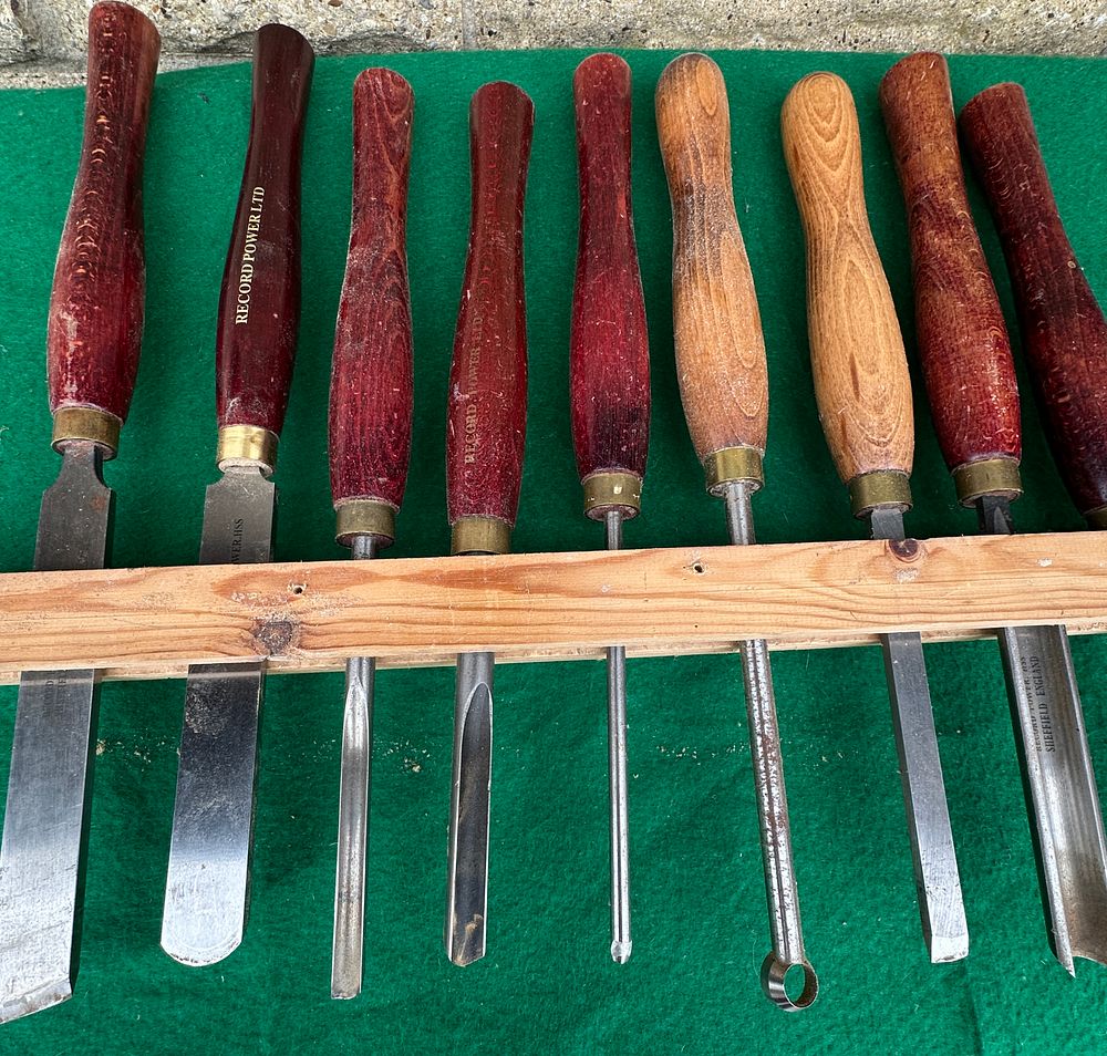 Lot 101: A Collection of Record Power HSS Woodturning Chisels and Gouges