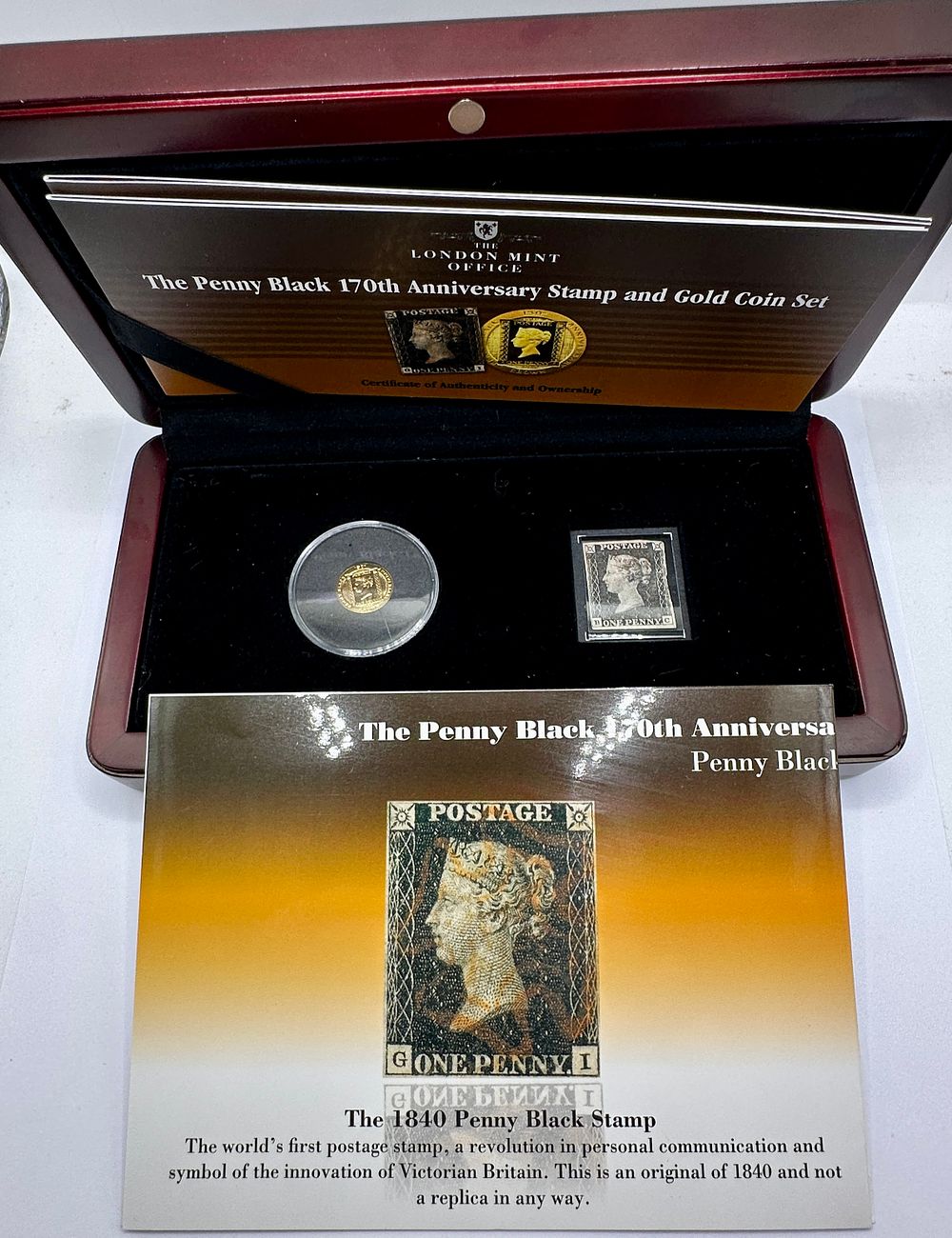Lot 247: The London Mint Office Penny Black 170th Anniversary Stamp and Gold Coin Set
