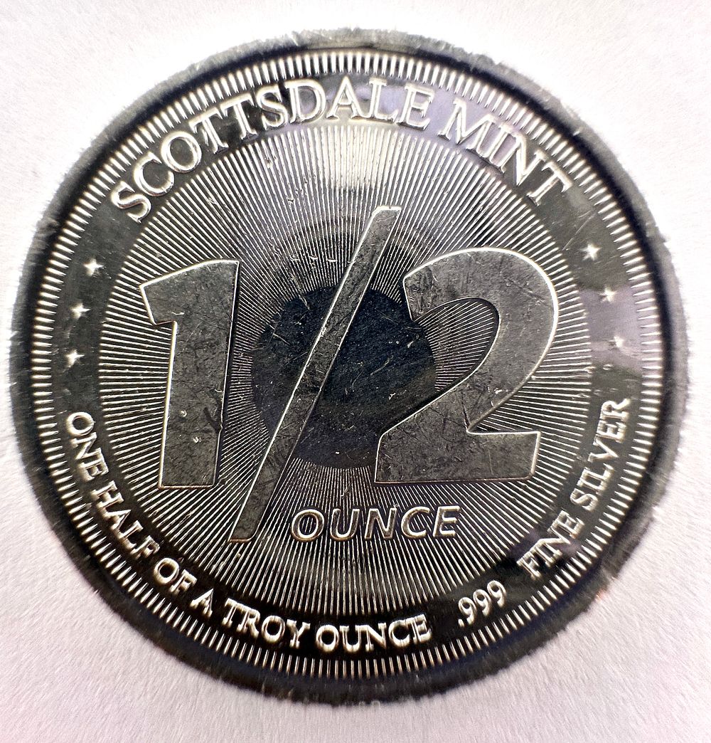 Lot 263: Scottsdale Mint .999 Fine Silver 1/2 Troy Ounce Round