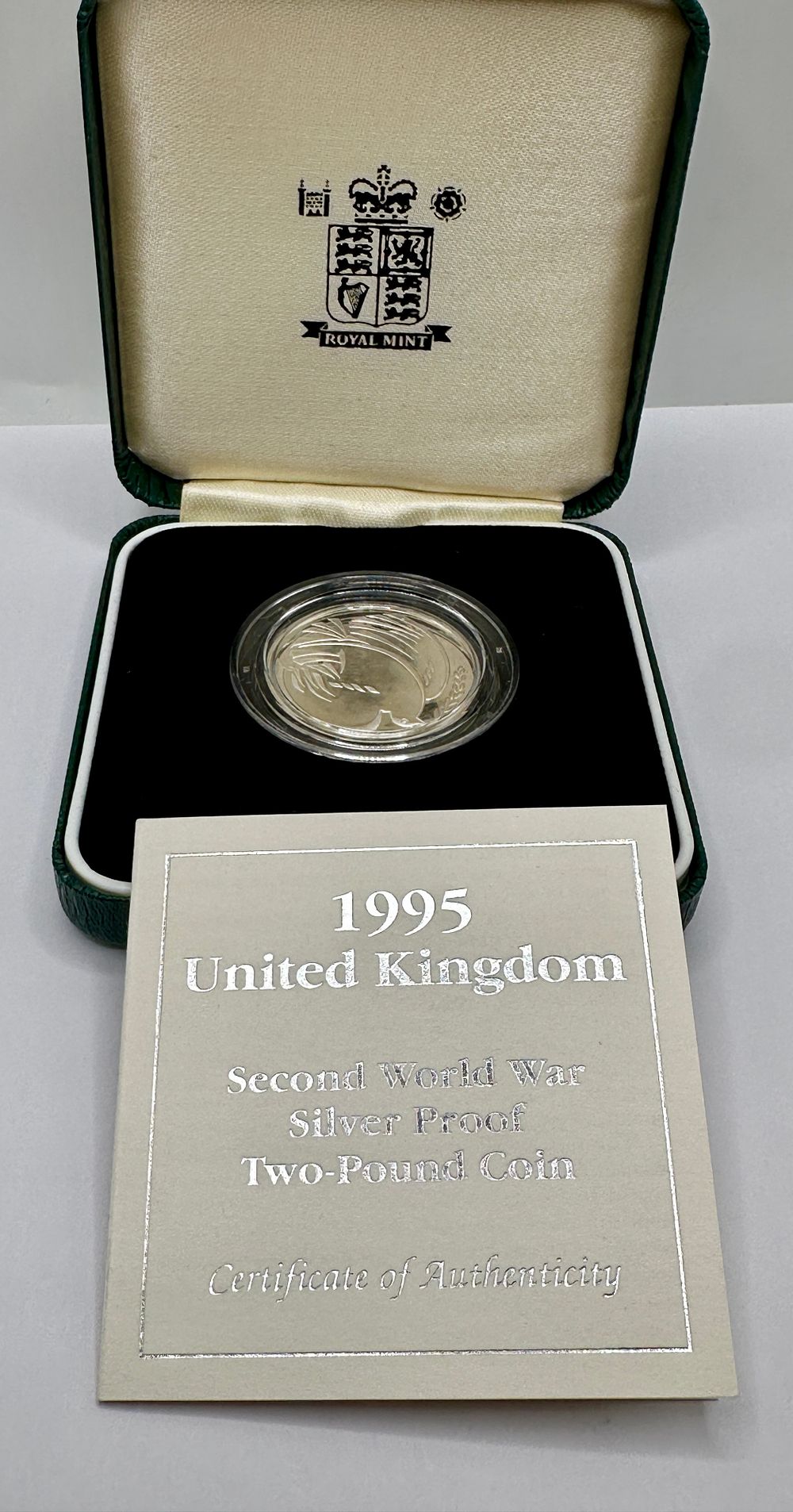 Lot 26: UK 1995 Second World War Silver Proof Two-Pound Coin