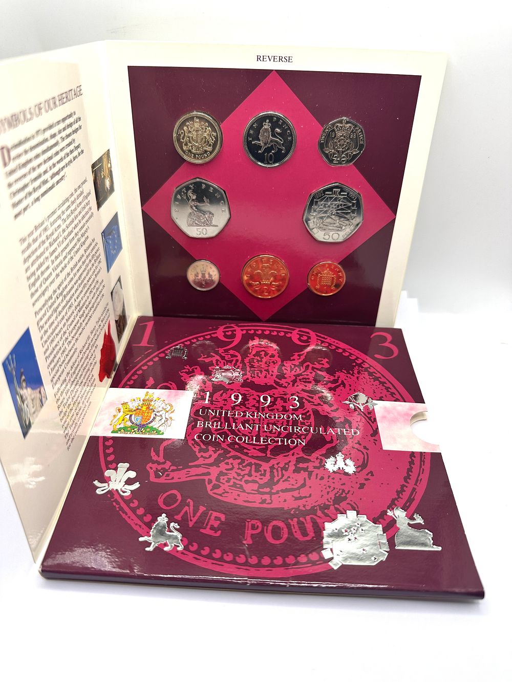 Lot 169: UK 1993 Brilliant Uncirculated Coin Collection Dual Date 50p