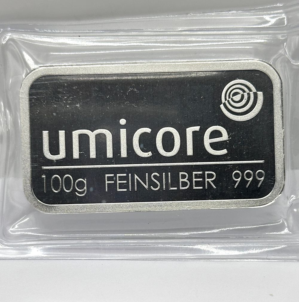 Lot 224: Umicore 100g 999 Fine Silver Bar