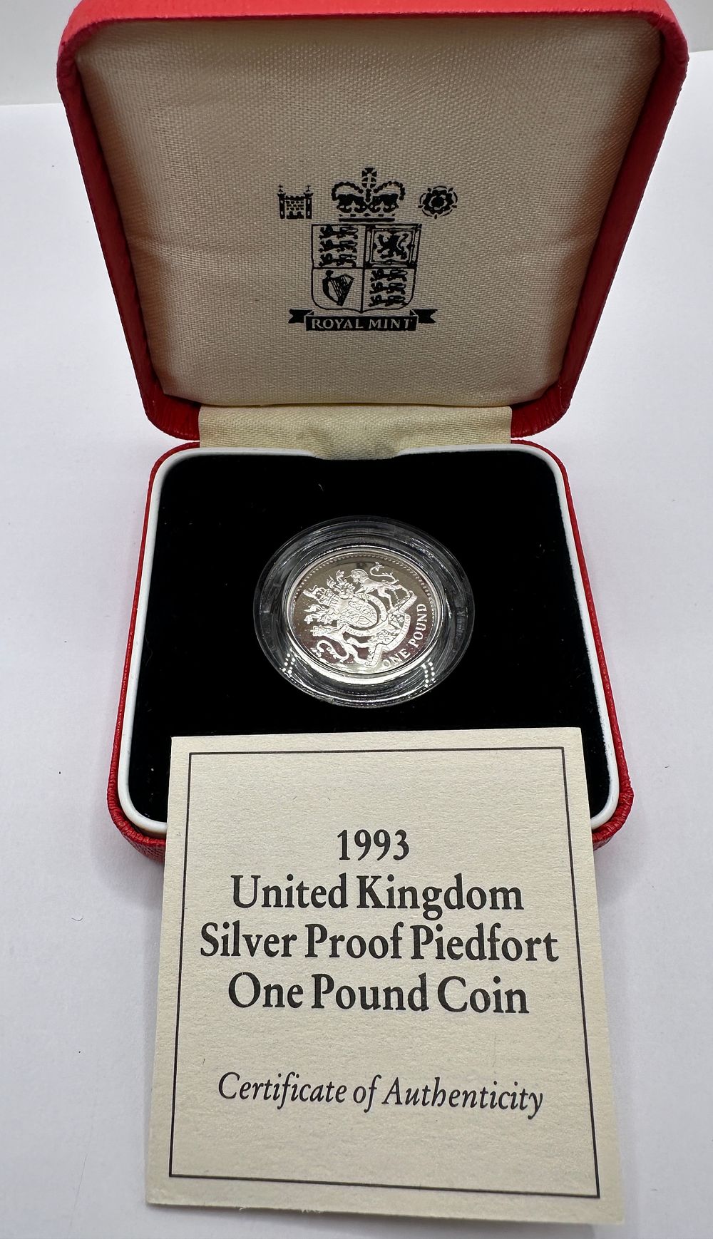 Lot 227: UK 1993 Silver Proof Piedfort One Pound Coin