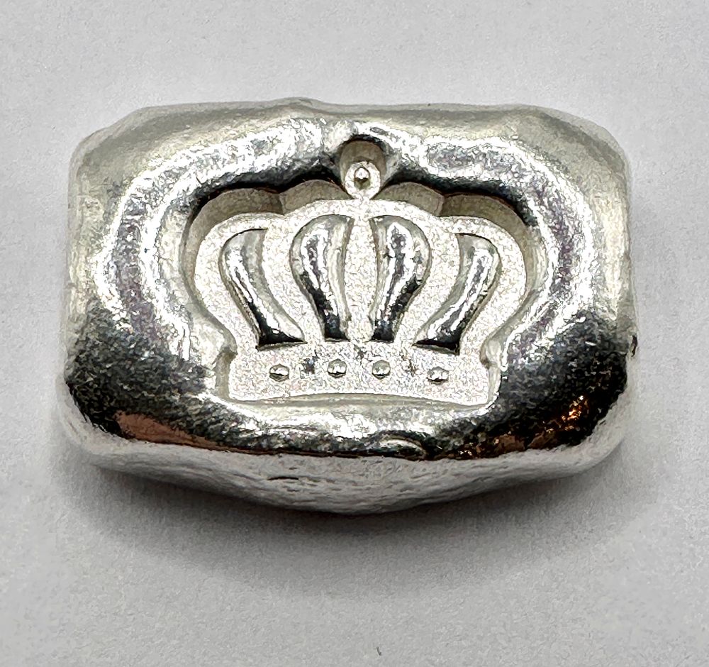 Lot 275: A 10 Gram 999 Fine Silver Bullion Bar