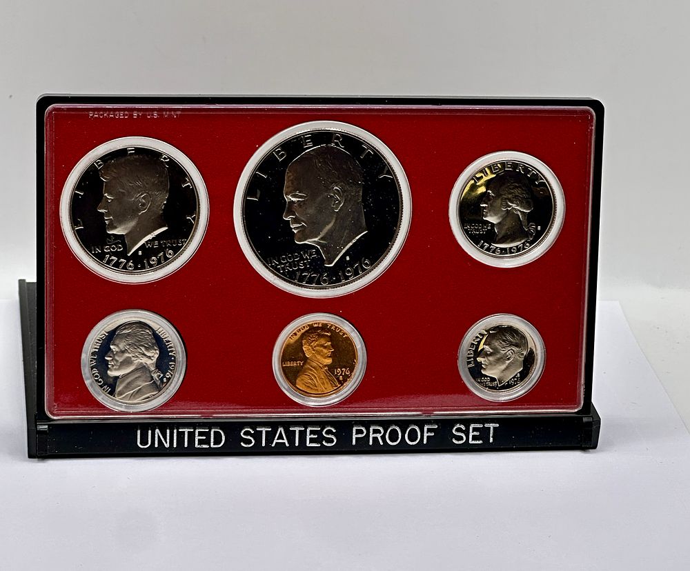 Lot 5: US 1776-1976 Bicentennial Proof Set