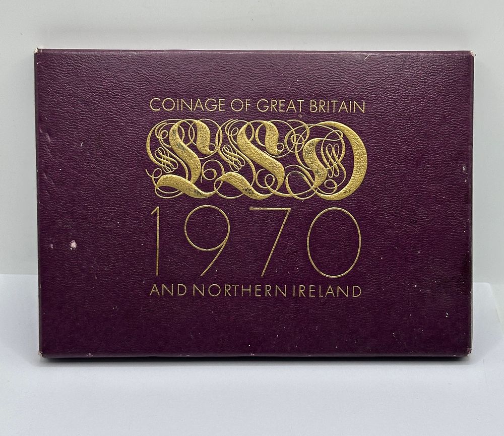Lot 16: UK 1970 Elizabeth II Proof Coin Set