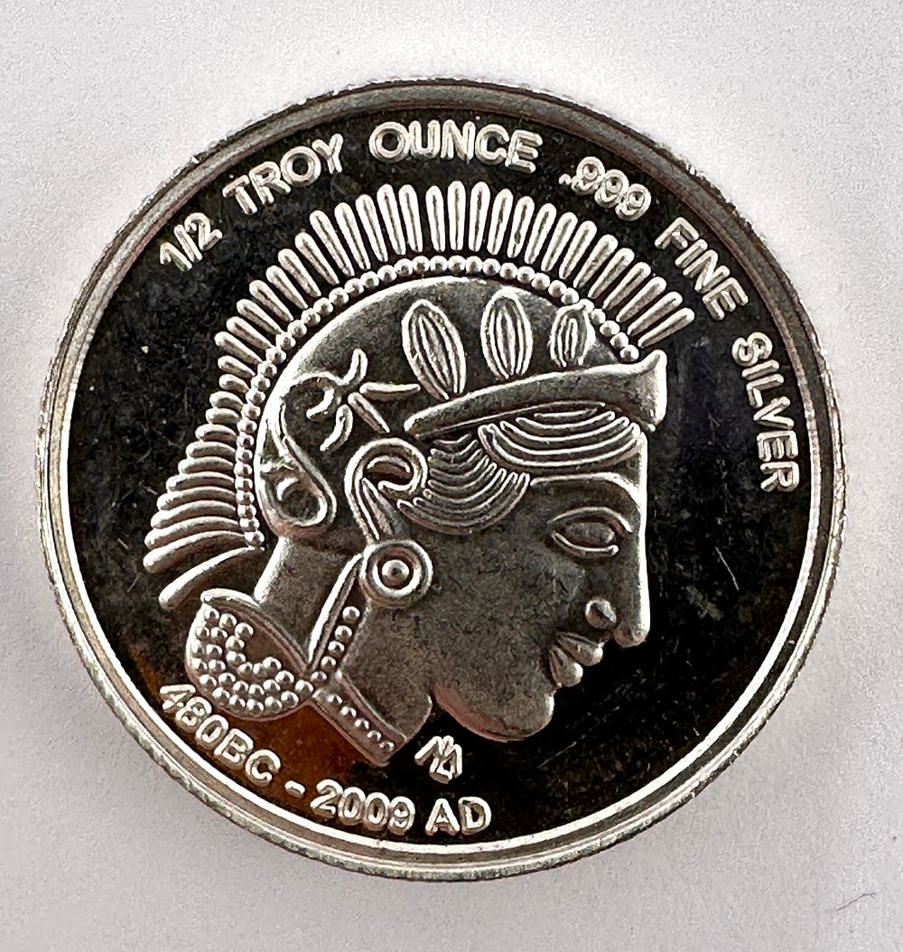 Lot 41: Lydian Mint 2009 Athenian Owl .999 Fine Silver Round
