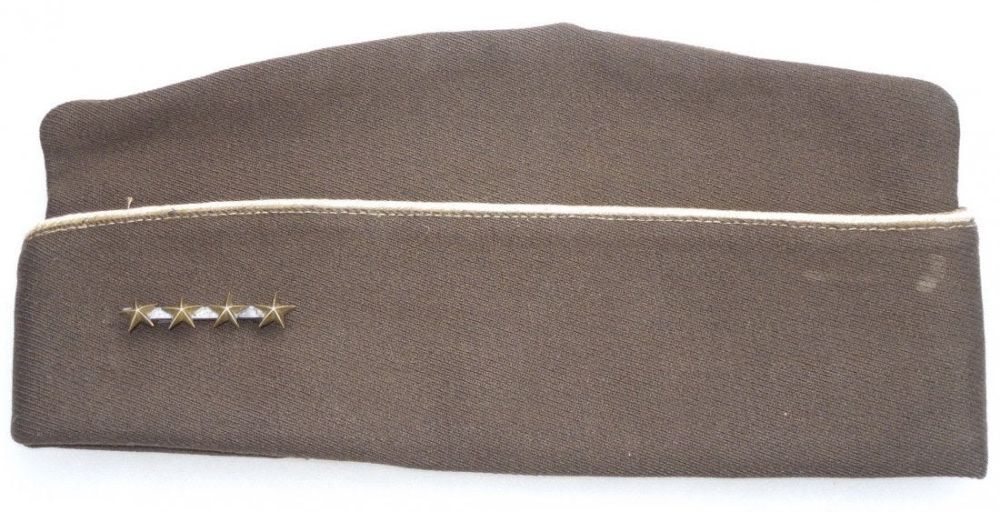 Lot 54: WWII US Army Four Star General Garrison Cap & Rank Pin