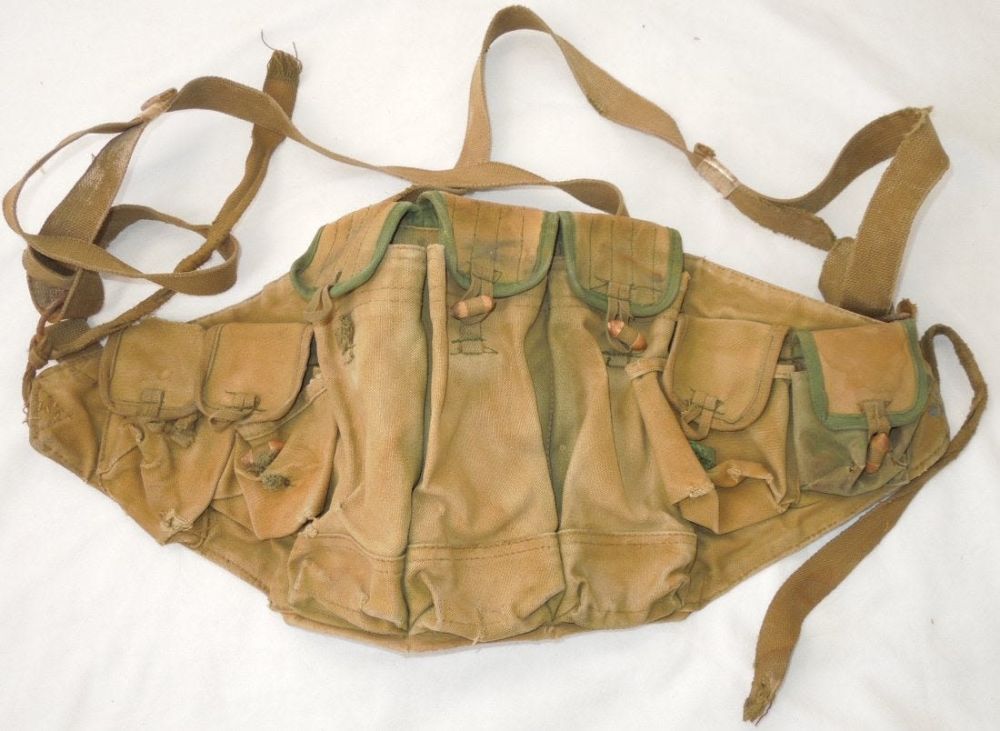 Lot 102: Vietnam Viet Cong NVA Captured AK-47 Magazine Pouch