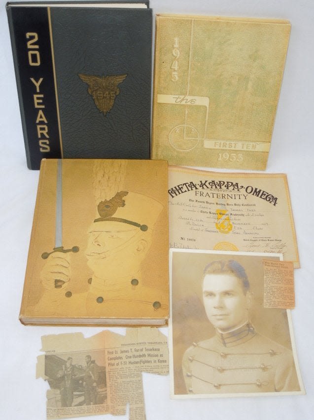 Lot 173: 1945 1955 1965 Lot USMA Howitzer Yearbook USAF Pilot