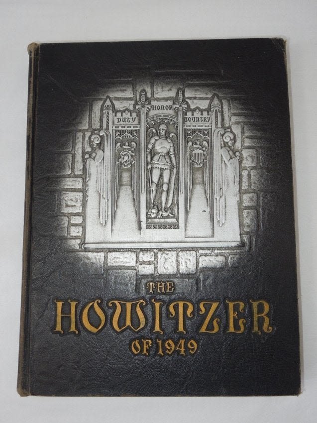 Lot 174: 1949 Army USMA West Point Howitzer Army Yearbook