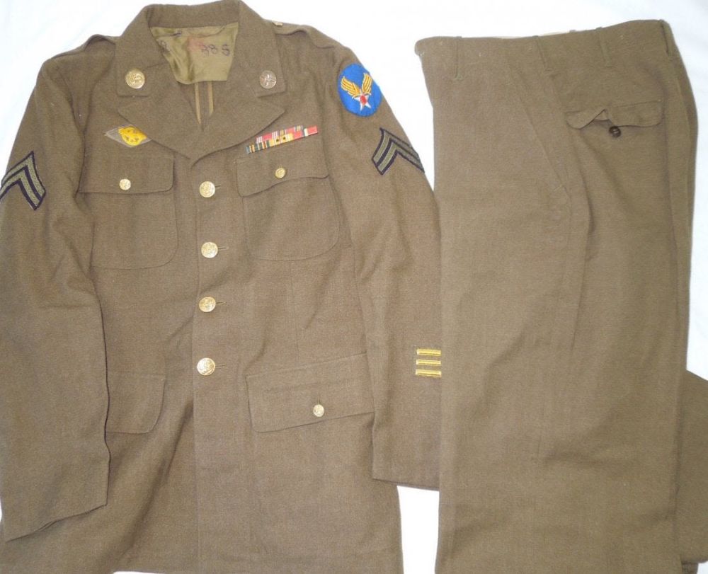 Lot 166: WWII Pacific Theater USAAF Uniform Ribbons Pants