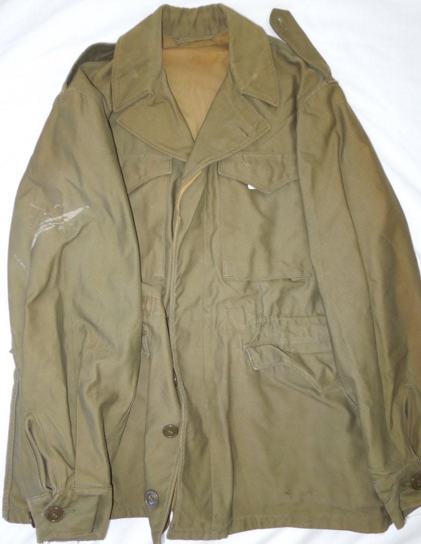 Lot 176: WWII 1943 US Military M1943 Field Jacket