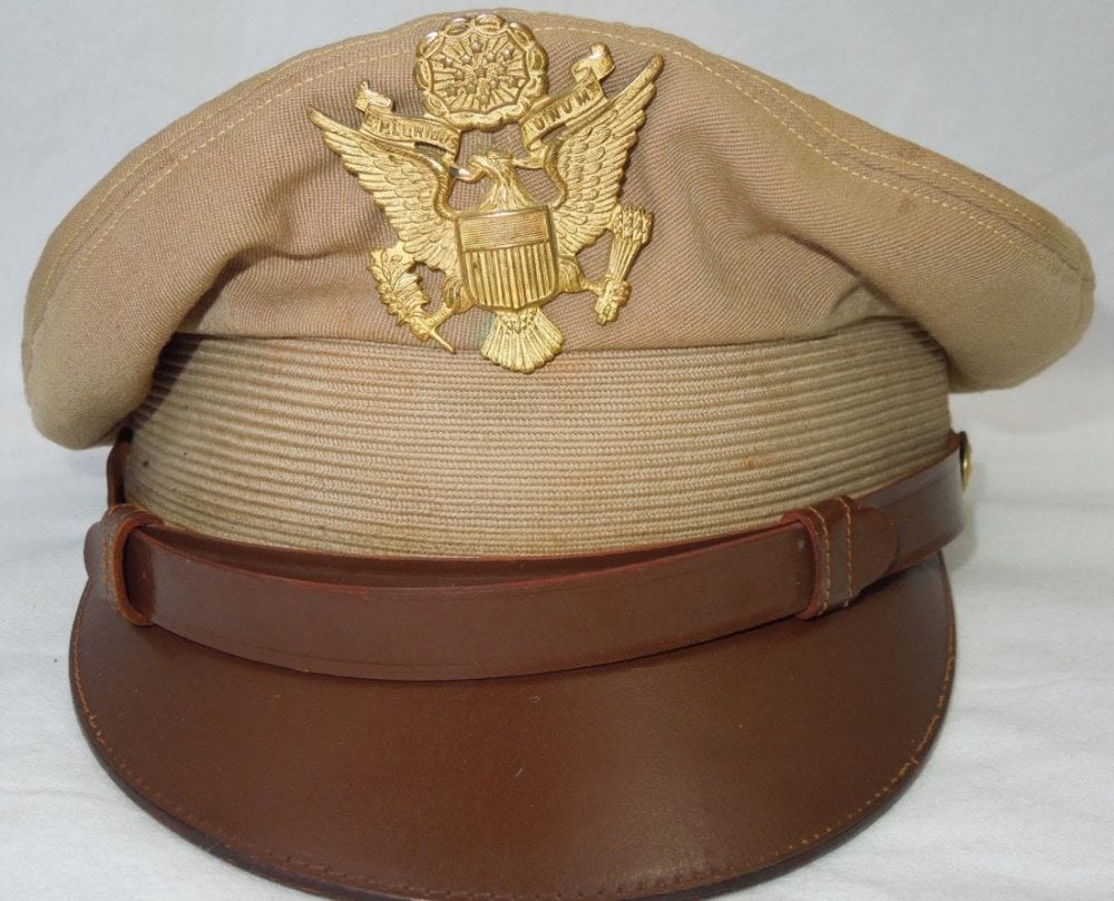 Lot 247: WWII US Army AAF Named Khaki Officer Visor Cap Hat