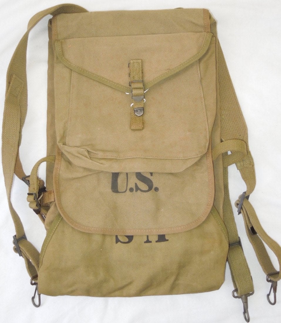 Lot 279: WWII US Army 1942 Boyt Field Pack