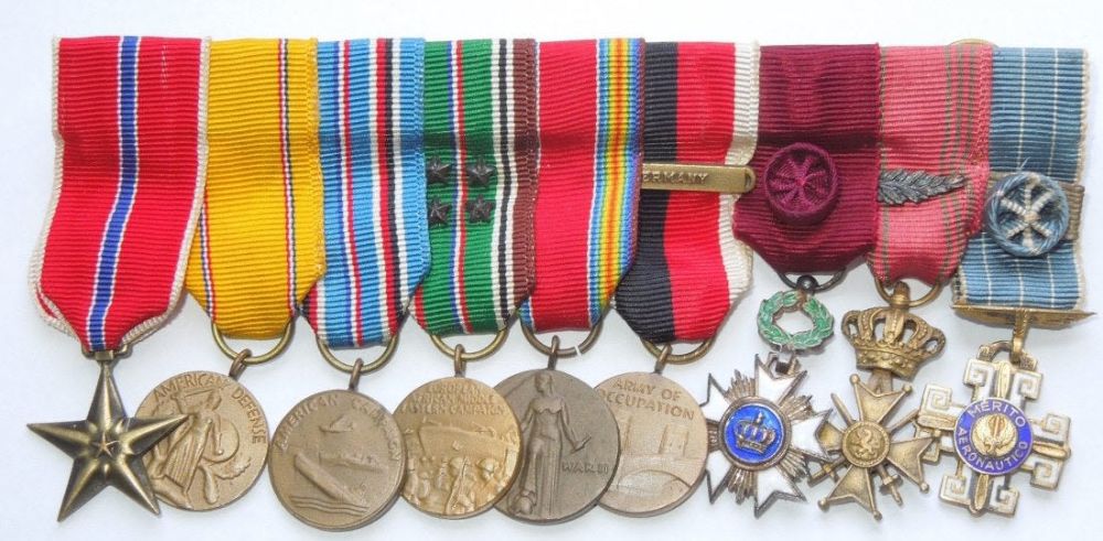 Lot 311: WWII USAAF Colonel Mini Medals with Foreign Awards