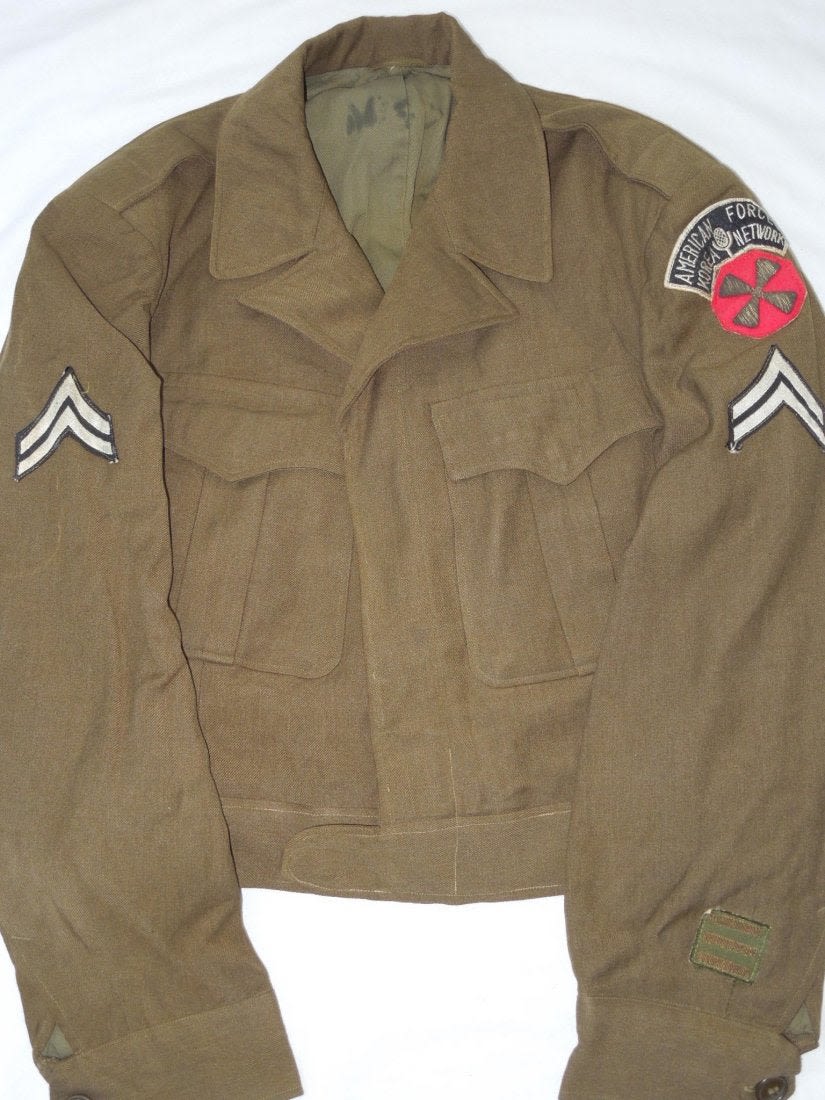 Lot 334: US American Forces Korea Network Eighth Army Uniform