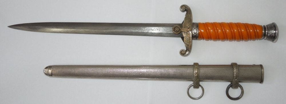 Lot 339: WWII German Army Officer Dagger Damascus Blade