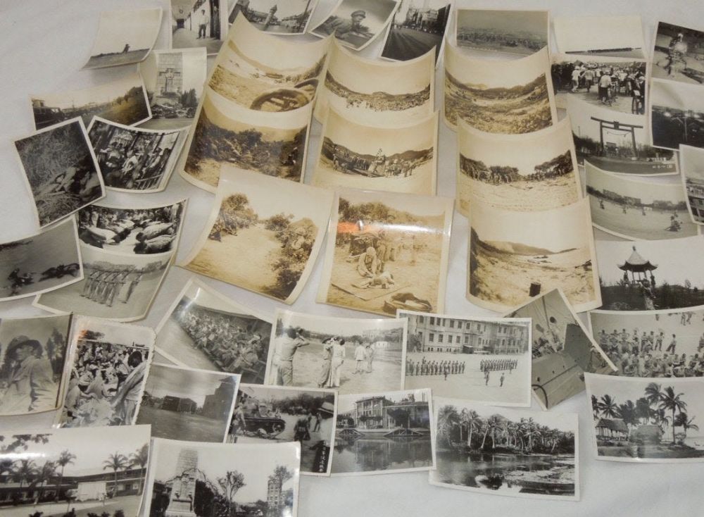 Lot 491: WWII USMC Pacific Theater US Photographs Lot