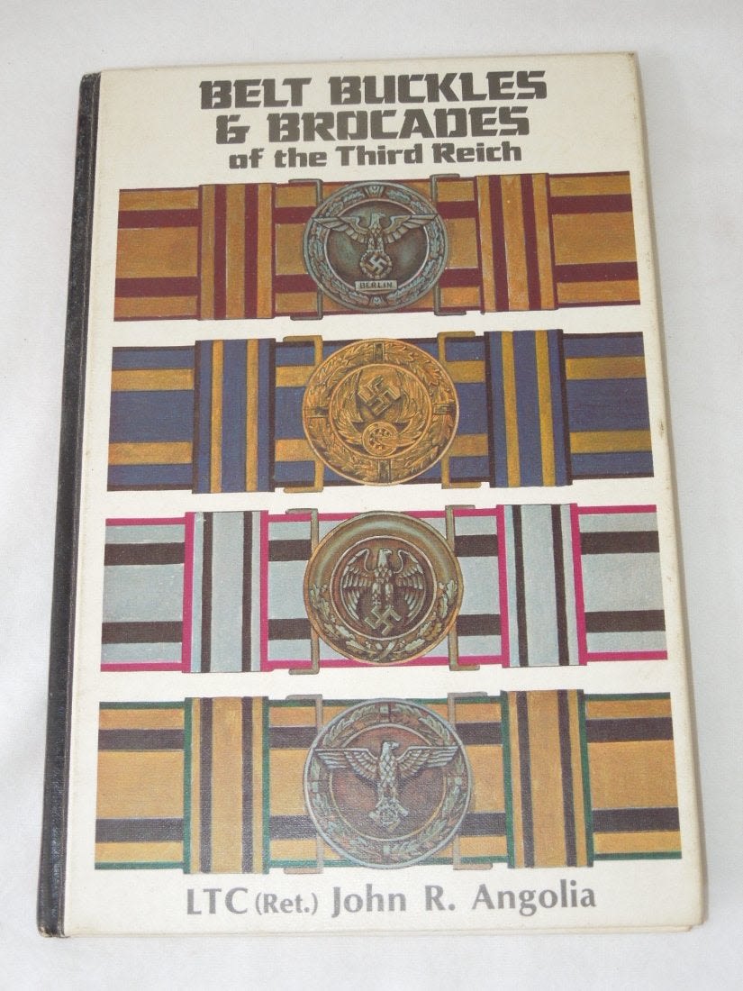 Lot 509: Belt Buckles Brocades Third Reich Angolia Book