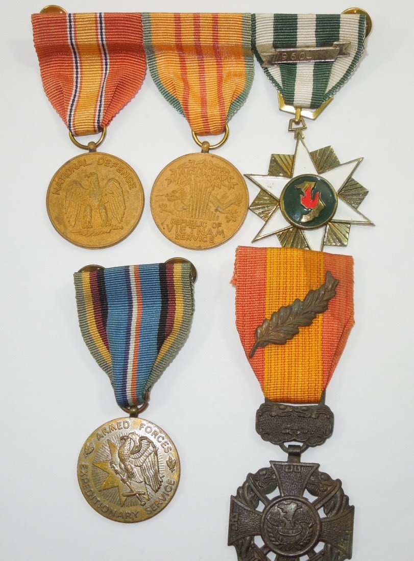 Lot 257: Five Vietnamese Made War Campaign Medals Gallantry