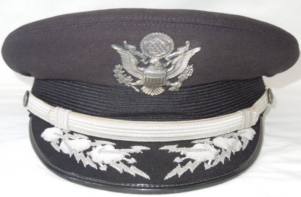 Lot 271: Vietnam US Air Force General Officer Dress Visor Cap