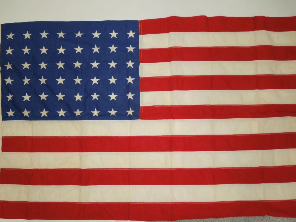Lot 443: Vintage 3x5 Foot US 48 Star American Flag