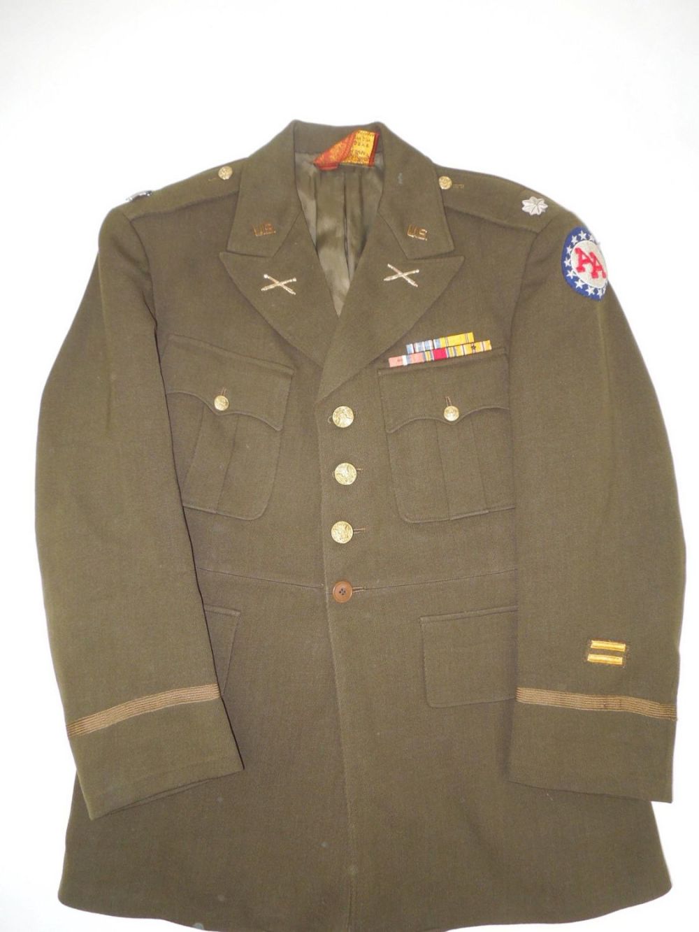 Lot 233: WWII US Army Lt. Colonel 14th AA Command Uniform Jacket