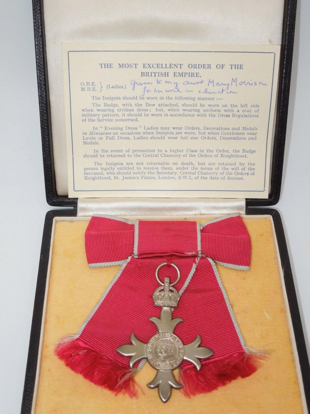 Lot 240: British Order of the British Empire MBE Ladies Medal & Presentation Box Named